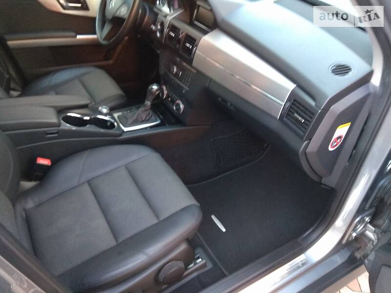 Внедорожник / Кроссовер Mercedes-Benz GLK-Class 2011 в Казатине