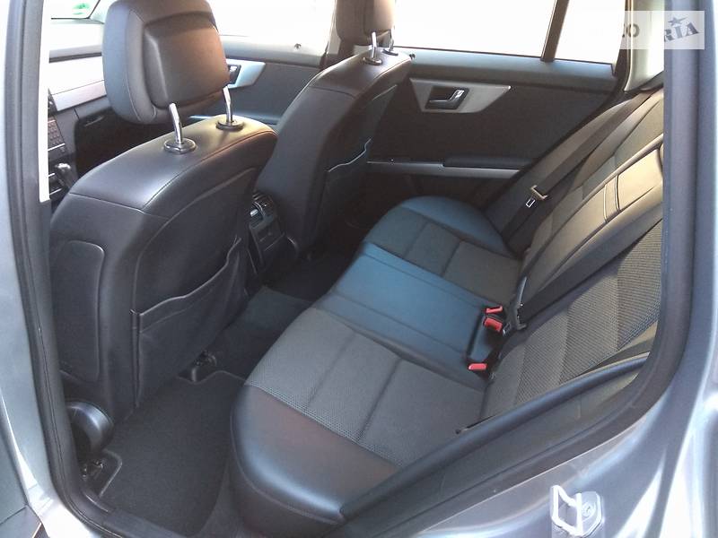 Внедорожник / Кроссовер Mercedes-Benz GLK-Class 2011 в Казатине