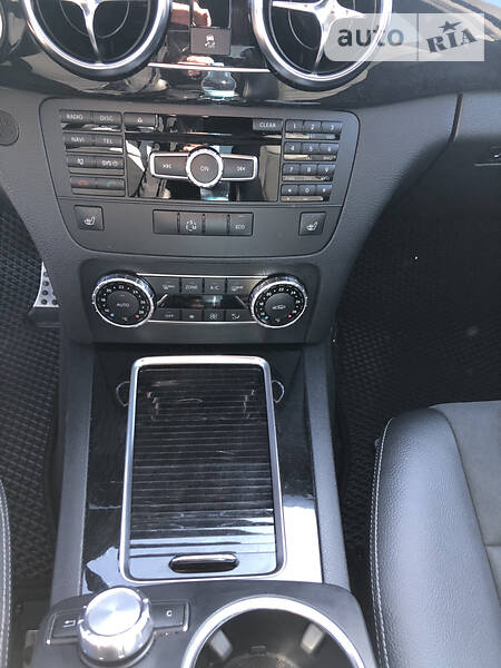 Позашляховик / Кросовер Mercedes-Benz GLK-Class 2013 в Києві