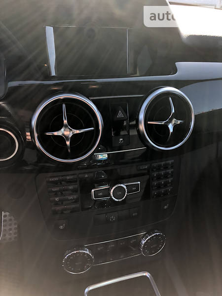 Позашляховик / Кросовер Mercedes-Benz GLK-Class 2013 в Києві