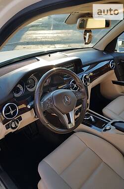 Позашляховик / Кросовер Mercedes-Benz GLK-Class 2014 в Волновасі