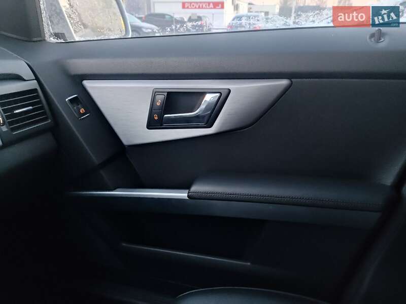 Внедорожник / Кроссовер Mercedes-Benz GLK-Class 2009 в Владимире