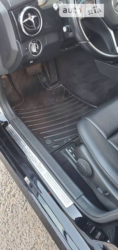 Внедорожник / Кроссовер Mercedes-Benz GLK-Class 2013 в Борисполе