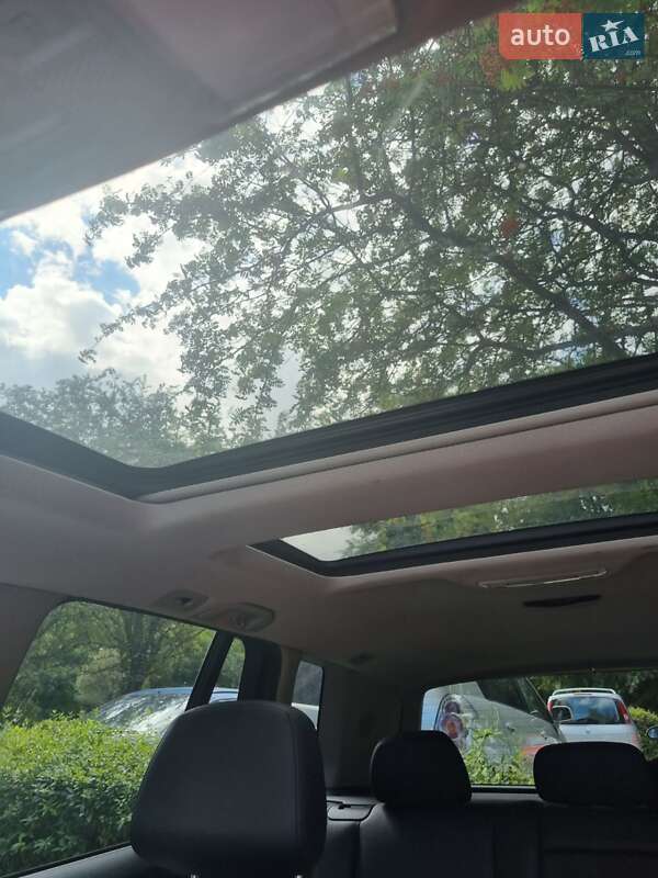 Внедорожник / Кроссовер Mercedes-Benz GLK-Class 2010 в Луцке