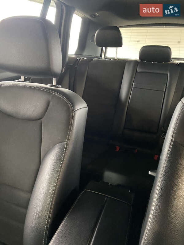 Внедорожник / Кроссовер Mercedes-Benz GLK-Class 2013 в Золочеве