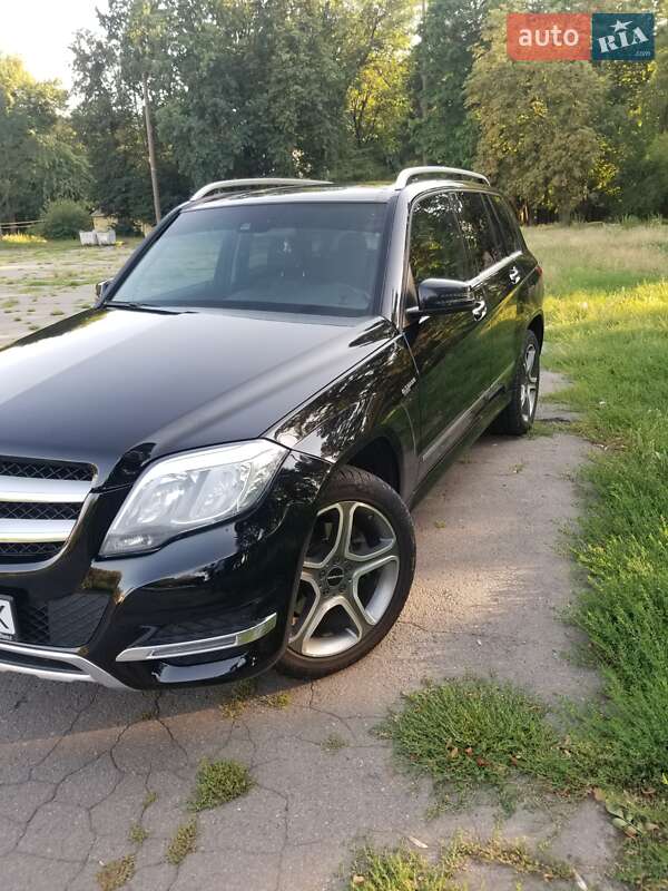 Внедорожник / Кроссовер Mercedes-Benz GLK-Class 2015 в Виннице фото 11 Внедорожник / Кроссовер Mercedes-Benz GLK-Class 2015 в Виннице