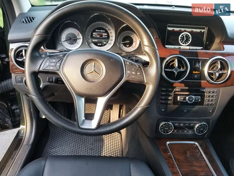 Внедорожник / Кроссовер Mercedes-Benz GLK-Class 2015 в Виннице фото 32 Внедорожник / Кроссовер Mercedes-Benz GLK-Class 2015 в Виннице