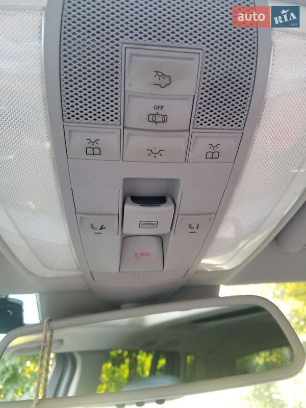 Внедорожник / Кроссовер Mercedes-Benz GLK-Class 2015 в Виннице фото 61 Внедорожник / Кроссовер Mercedes-Benz GLK-Class 2015 в Виннице