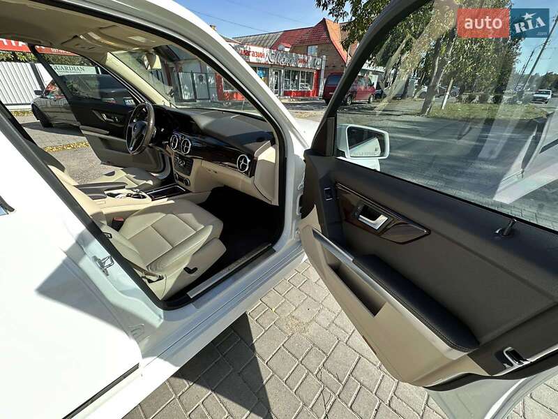 Внедорожник / Кроссовер Mercedes-Benz GLK-Class 2014 в Шполе