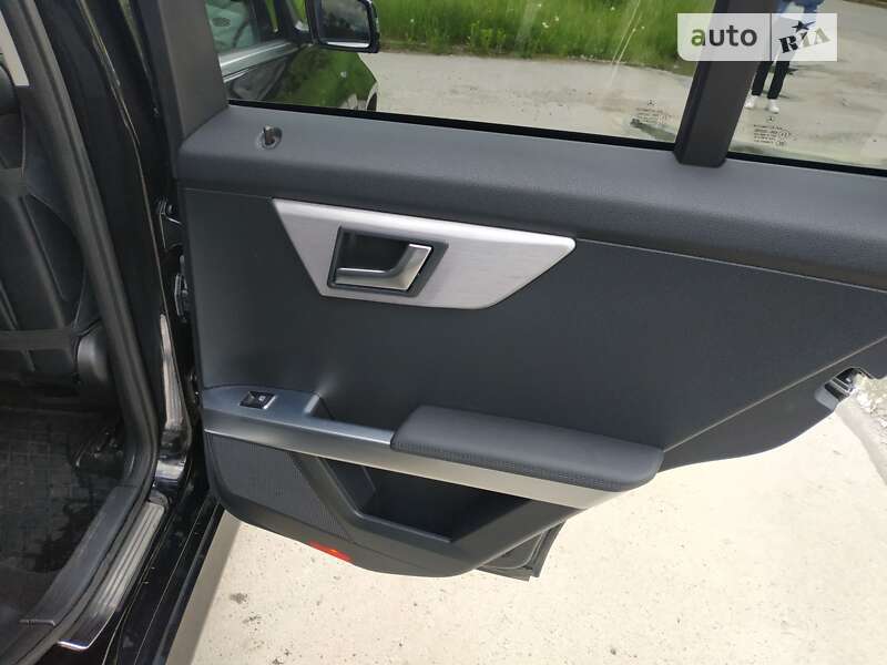 Позашляховик / Кросовер Mercedes-Benz GLK-Class 2012 в Звягелі