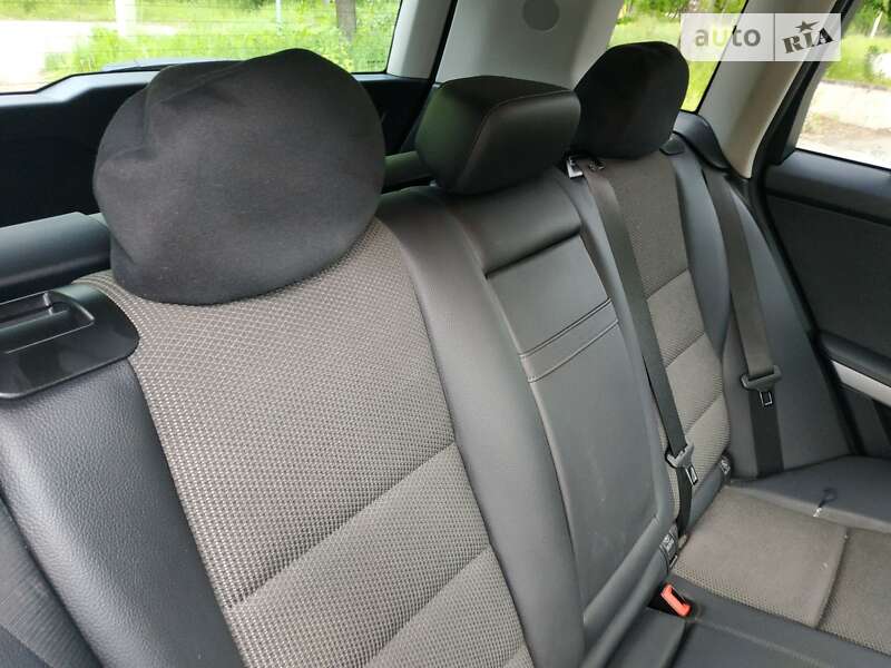 Позашляховик / Кросовер Mercedes-Benz GLK-Class 2012 в Звягелі