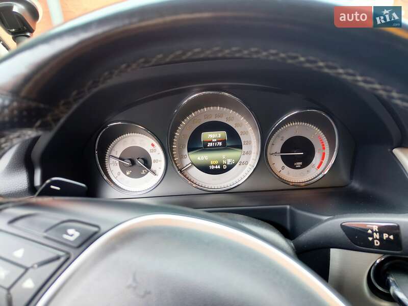 Внедорожник / Кроссовер Mercedes-Benz GLK-Class 2014 в Харькове