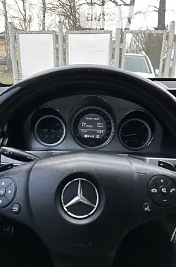 Mercedes-Benz GLK-Class 2010