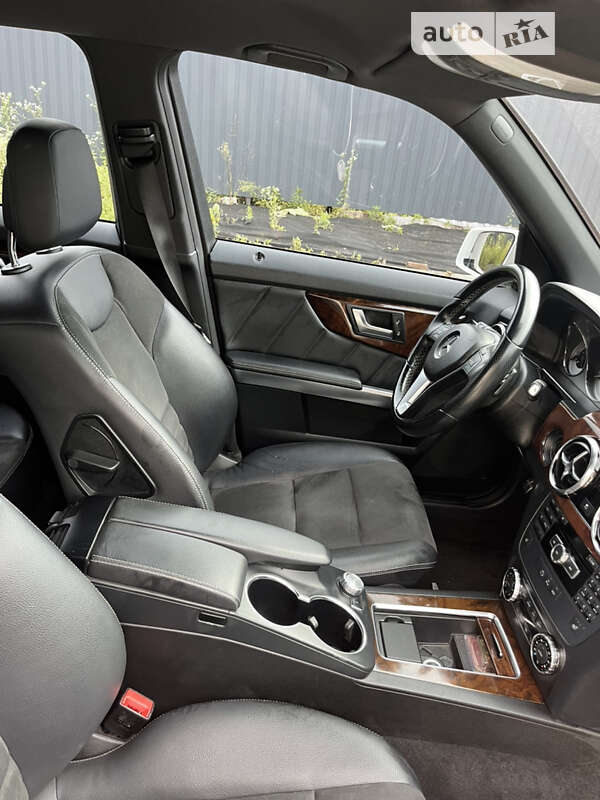 Внедорожник / Кроссовер Mercedes-Benz GLK-Class 2012 в Киеве фото 7 Внедорожник / Кроссовер Mercedes-Benz GLK-Class 2012 в Киеве