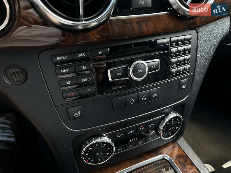 Позашляховик / Кросовер Mercedes-Benz GLK-Class 2012 в Кременчуці