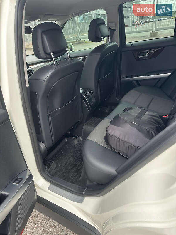 Внедорожник / Кроссовер Mercedes-Benz GLK-Class 2011 в Львове