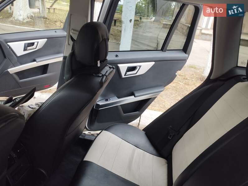 Внедорожник / Кроссовер Mercedes-Benz GLK-Class 2014 в Рени фото 10 Внедорожник / Кроссовер Mercedes-Benz GLK-Class 2014 в Рени