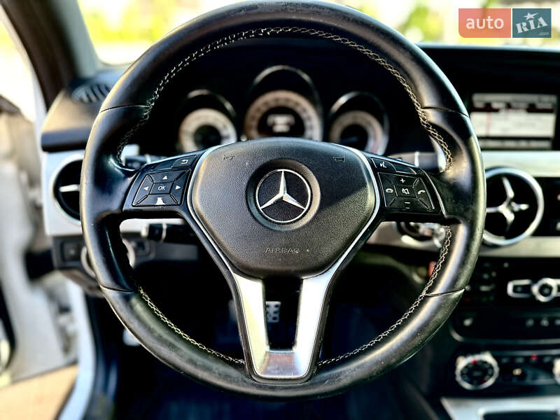 Внедорожник / Кроссовер Mercedes-Benz GLK-Class 2013 в Стрые