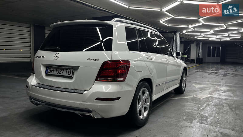 Позашляховик / Кросовер Mercedes-Benz GLK-Class 2013 в Южному