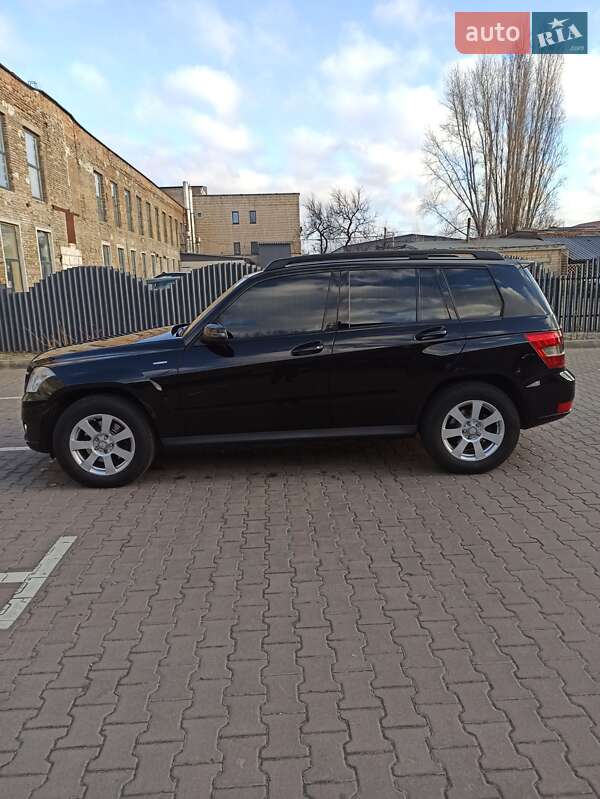 Позашляховик / Кросовер Mercedes-Benz GLK-Class 2012 в 