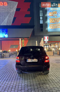 Внедорожник / Кроссовер Mercedes-Benz GLK-Class 2012 в 