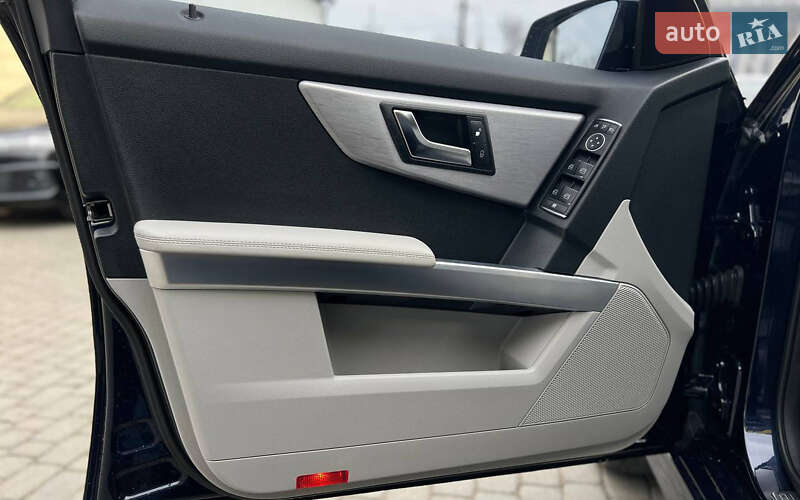 Позашляховик / Кросовер Mercedes-Benz GLK-Class 2011 в Івано-Франківську