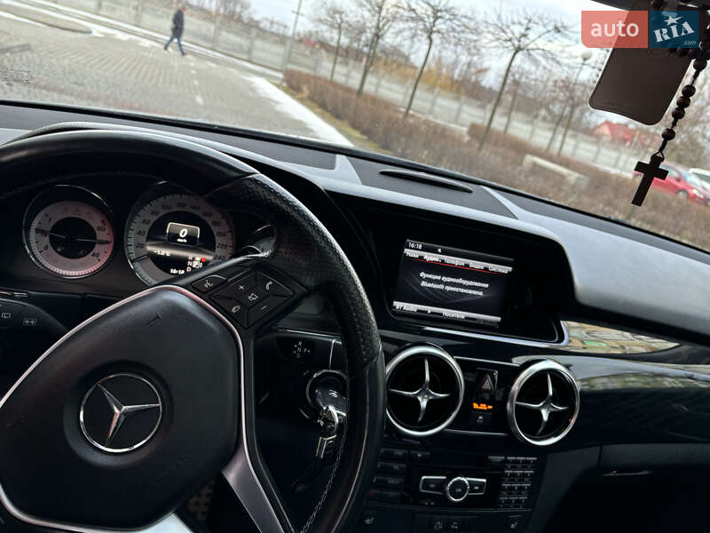 Внедорожник / Кроссовер Mercedes-Benz GLK-Class 2013 в Ивано-Франковске фото 17 Внедорожник / Кроссовер Mercedes-Benz GLK-Class 2013 в Ивано-Франковске
