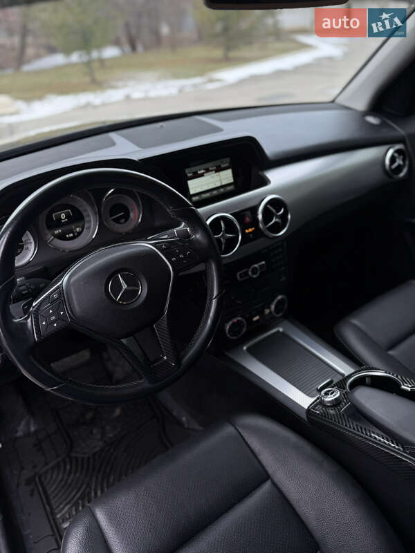Внедорожник / Кроссовер Mercedes-Benz GLK-Class 2014 в Ивано-Франковске