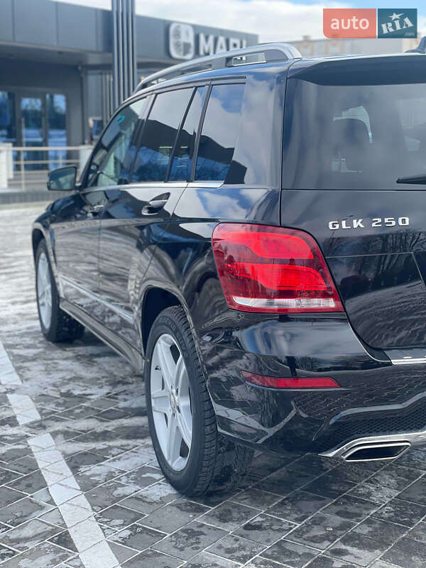 Позашляховик / Кросовер Mercedes-Benz GLK-Class 2015 в Дніпрі