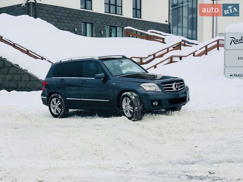 Позашляховик / Кросовер Mercedes-Benz GLK-Class 2011 в Львові фото 2 Позашляховик / Кросовер Mercedes-Benz GLK-Class 2011 в Львові