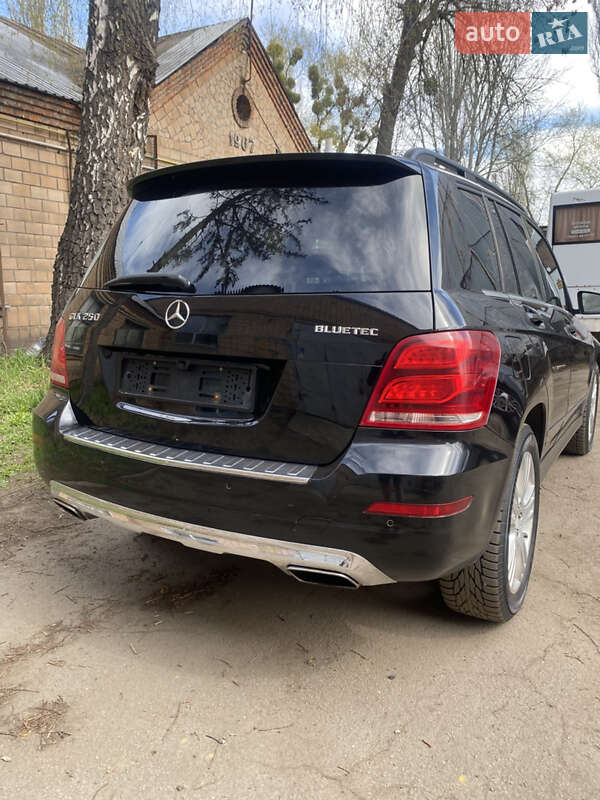Позашляховик / Кросовер Mercedes-Benz GLK-Class 2014 в Житомирі