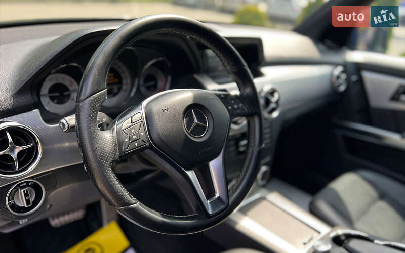 Внедорожник / Кроссовер Mercedes-Benz GLK-Class 2012 в Львове