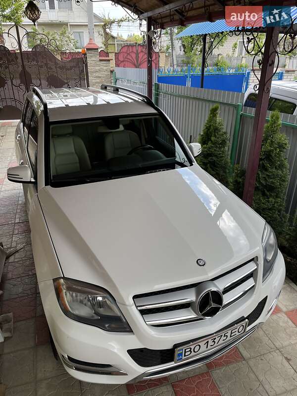 Внедорожник / Кроссовер Mercedes-Benz GLK-Class 2015 в 