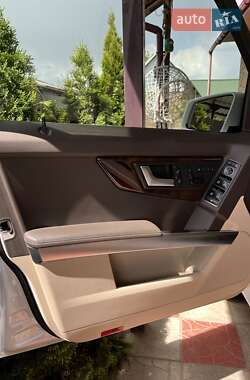 Внедорожник / Кроссовер Mercedes-Benz GLK-Class 2015 в 