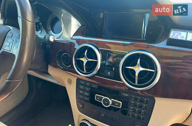 Внедорожник / Кроссовер Mercedes-Benz GLK-Class 2013 в 