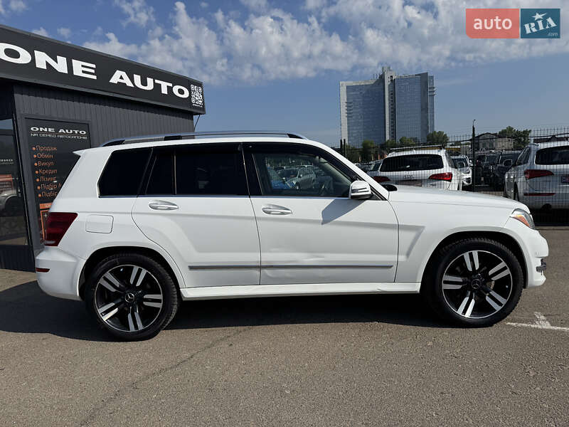 Позашляховик / Кросовер Mercedes-Benz GLK-Class 2014 в Києві