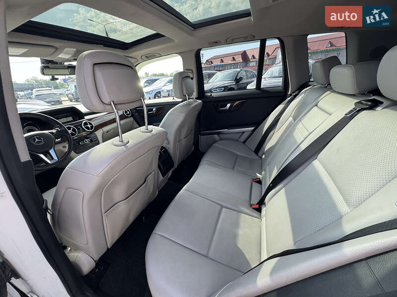 Позашляховик / Кросовер Mercedes-Benz GLK-Class 2014 в Києві