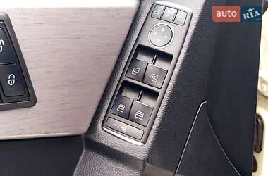 Позашляховик / Кросовер Mercedes-Benz GLK-Class 2011 в 