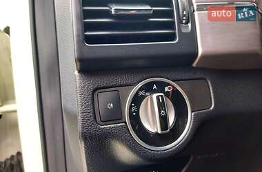 Позашляховик / Кросовер Mercedes-Benz GLK-Class 2011 в 
