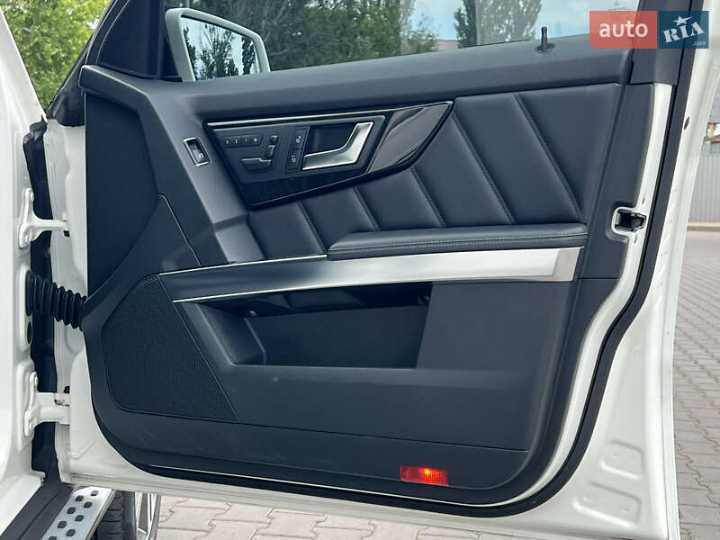 Внедорожник / Кроссовер Mercedes-Benz GLK-Class 2013 в Одессе