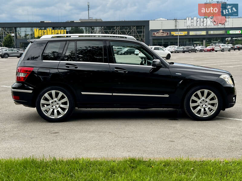 Позашляховик / Кросовер Mercedes-Benz GLK-Class 2011 в Києві