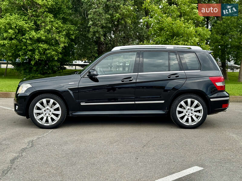 Позашляховик / Кросовер Mercedes-Benz GLK-Class 2011 в Києві