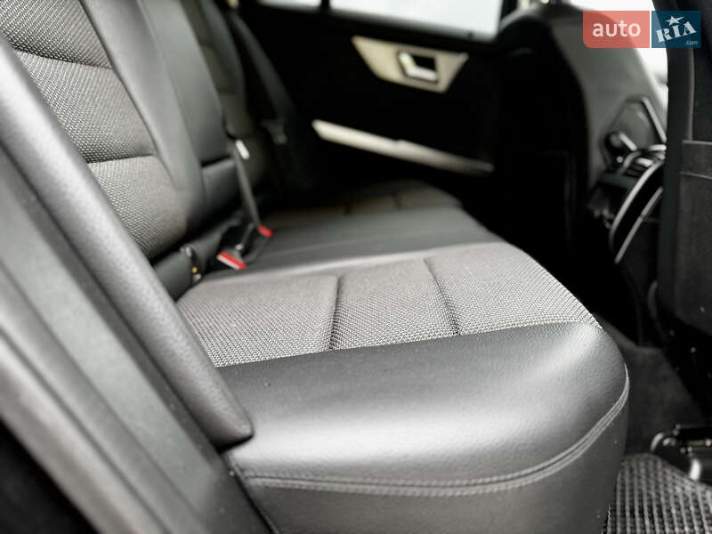 Позашляховик / Кросовер Mercedes-Benz GLK-Class 2011 в Києві