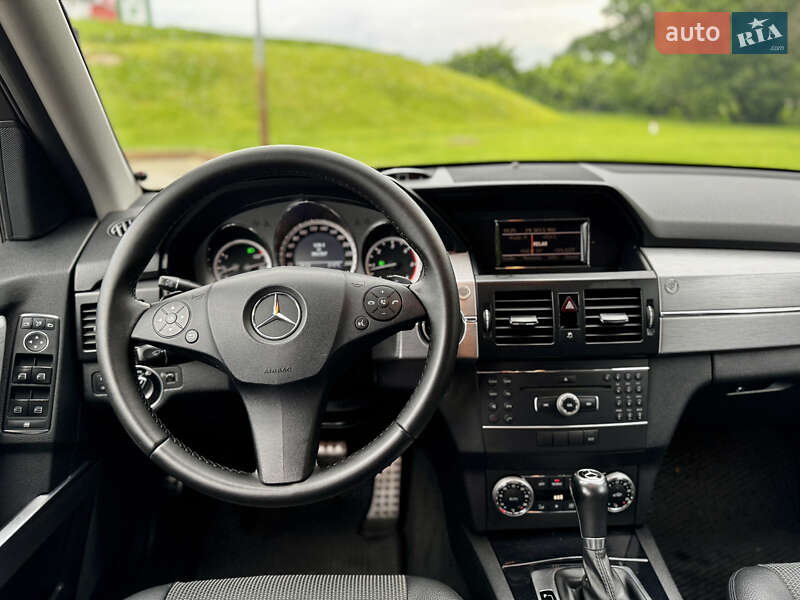 Позашляховик / Кросовер Mercedes-Benz GLK-Class 2011 в Києві