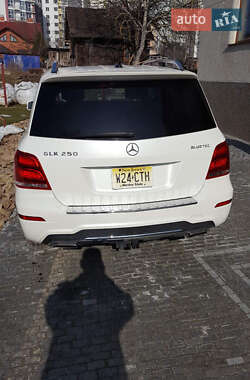 Внедорожник / Кроссовер Mercedes-Benz GLK-Class 2015 в 