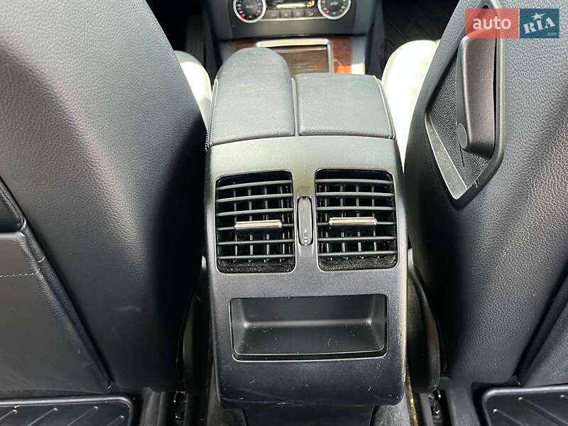 Позашляховик / Кросовер Mercedes-Benz GLK-Class 2014 в Львові