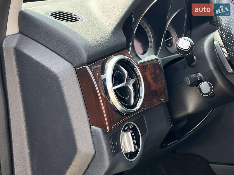 Позашляховик / Кросовер Mercedes-Benz GLK-Class 2014 в Львові
