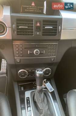 Внедорожник / Кроссовер Mercedes-Benz GLK-Class 2010 в 