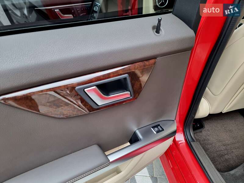 Внедорожник / Кроссовер Mercedes-Benz GLK-Class 2015 в Виннице