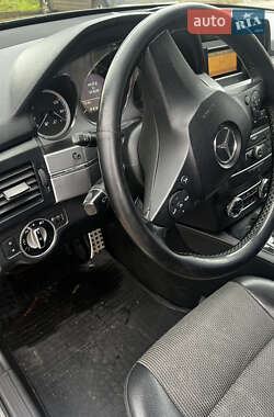 Внедорожник / Кроссовер Mercedes-Benz GLK-Class 2010 в 